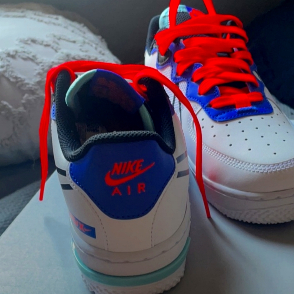 Nike Air Force 1 react (GS) - Picture 3 of 4